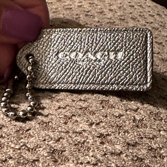 RARE COACH 2.5” Metallic leather Fob Hang Tag NWOT - Picture 1 of 4